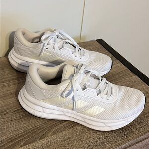 Adidas Women's Cloudfoam White Sneakers